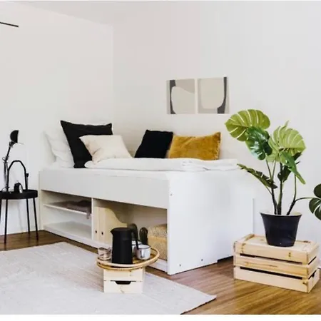 Für Pendler Und Außendienstler Apartment